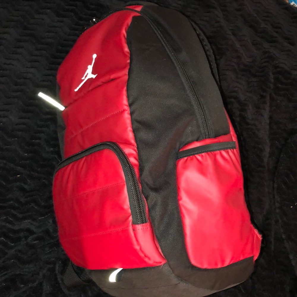 Backpack - Picture 2 of 3